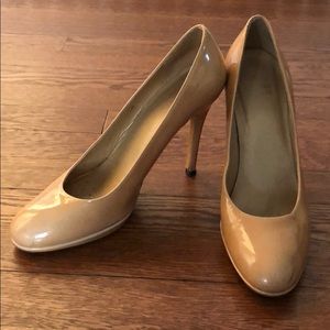 Stuart Weitzman Pumps
